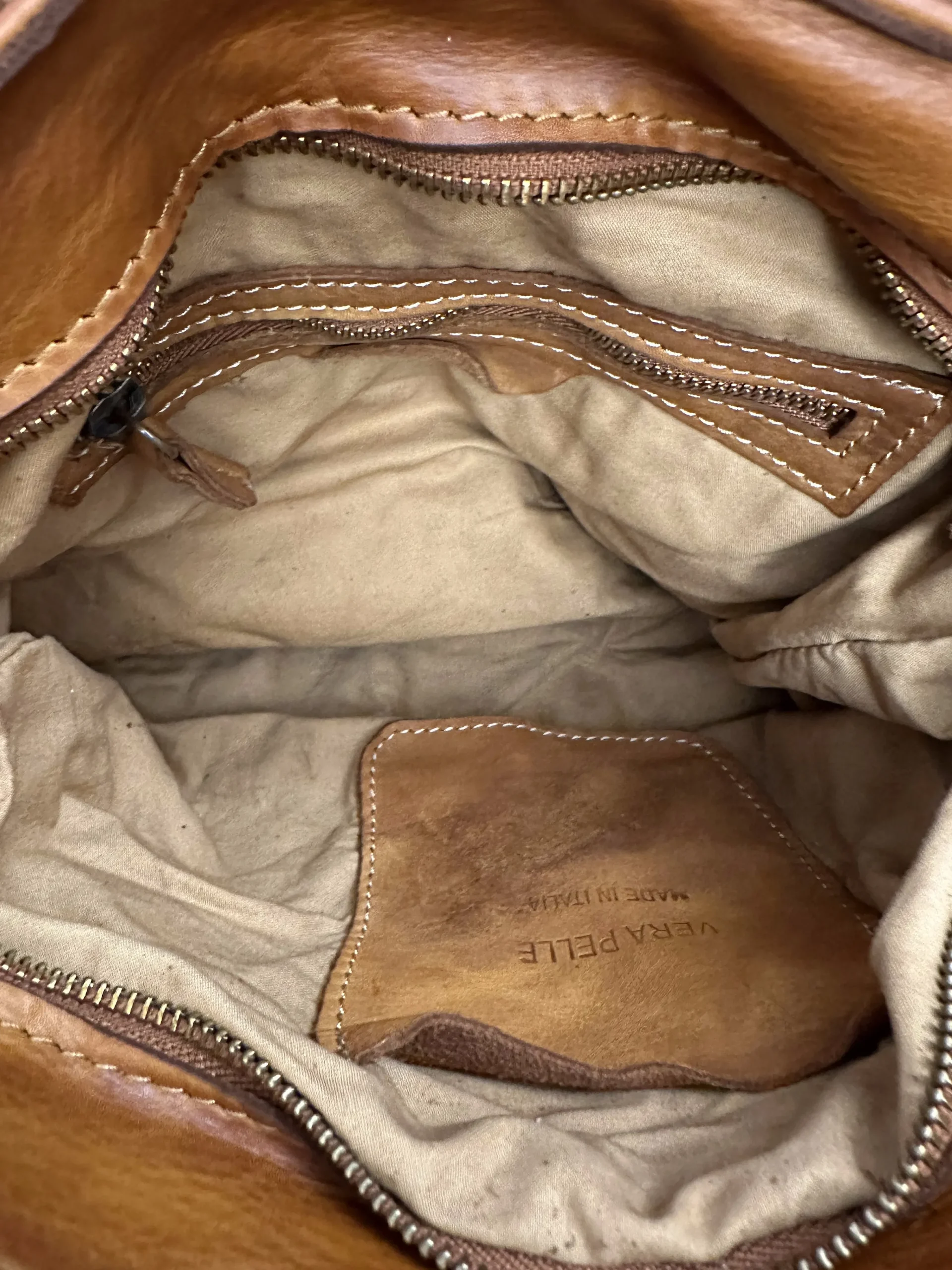 Scarpe di Maremma Borsa Artigianale In Pelle Con Tracolla*Donna Borse Morbide