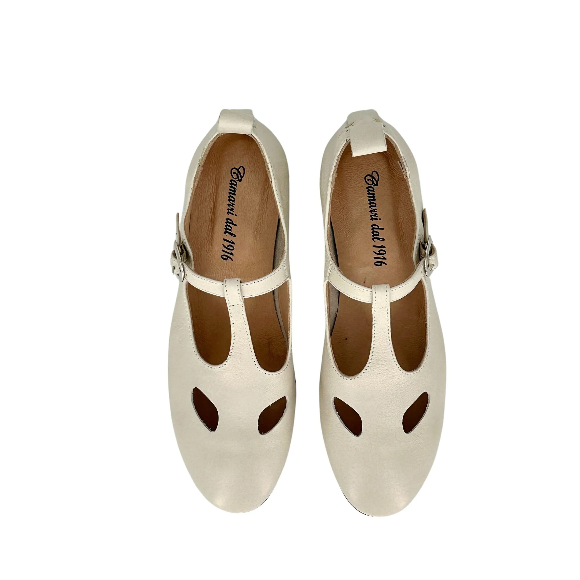 Scarpe di Maremma Scarpa Con Occhietti E Fibbia Artigianale In Pelle Tuffata Bianco Sporco*Donna Scarpe Stringate