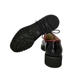 Scarpe di Maremma Stringata In Vernice Nera*Donna Scarpe Stringate